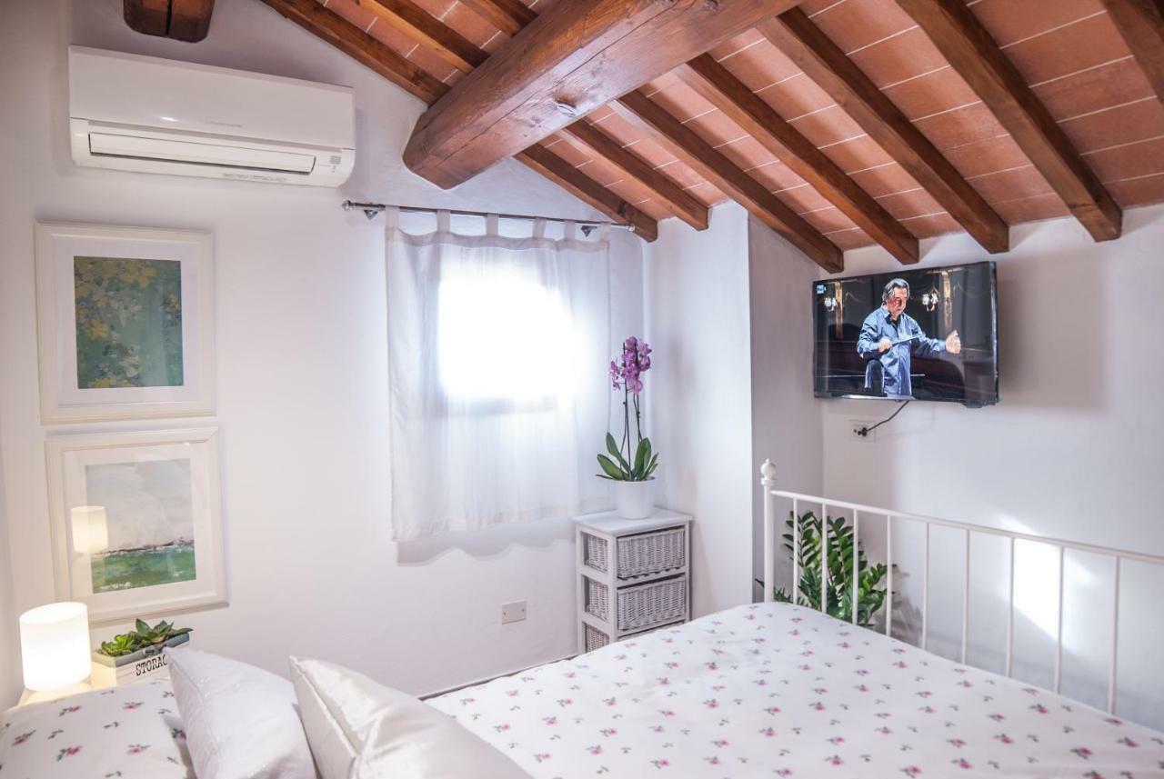 Cascine Home Holidays Firenze Esterno foto